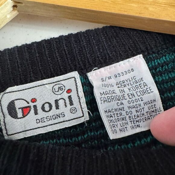 Gioni Designs Green/Black Graphic Sweater Vintage Size Large 100% Acrylic - Picture 6 of 9